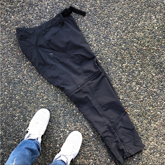 The North Face Cargos/Shorts - Picture 1 of 8